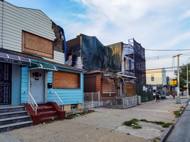 Before the Robe, There Was the Bronx: The Years Nobody Talks About